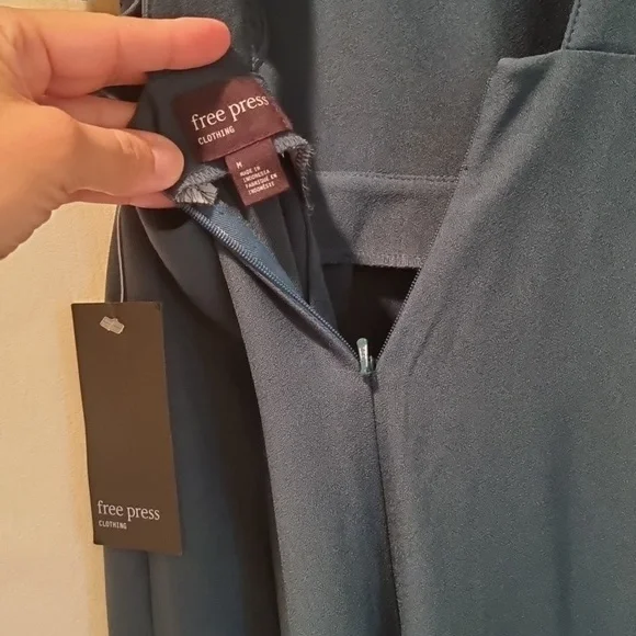 Free Press Backless Jumpsuit Green Size Medium NWT - Picture 9 of 11